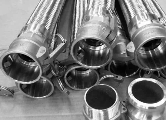 Stainless-Steel-Flexible-Bellow-Hoses-with-Camlock-Couplings